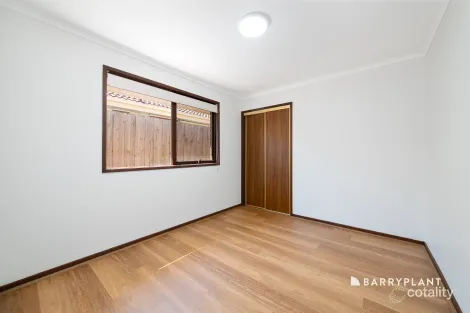 Property photo of 2 Gloucester Way Epping VIC 3076