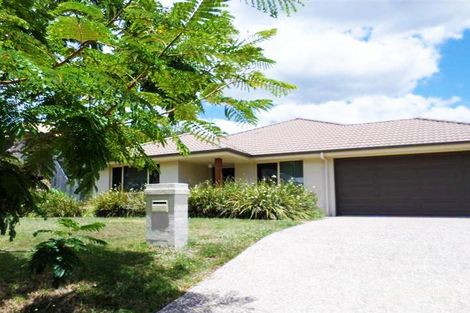 Property photo of 7 Highbury Place Upper Kedron QLD 4055