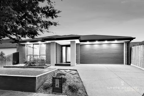 Property photo of 9 Orbis Avenue Fraser Rise VIC 3336
