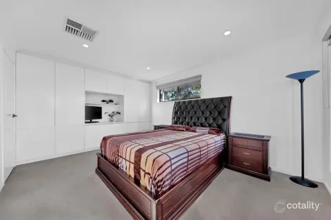Property photo of 27 Camouflage Drive Epping VIC 3076
