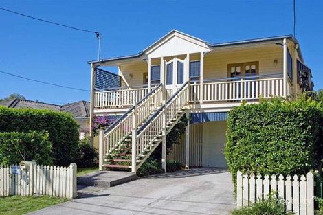 145 Shrapnel Rd, Cannon Hill, QLD 4170