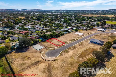 18 Bottlebrush Pl, Lake Albert, NSW 2650