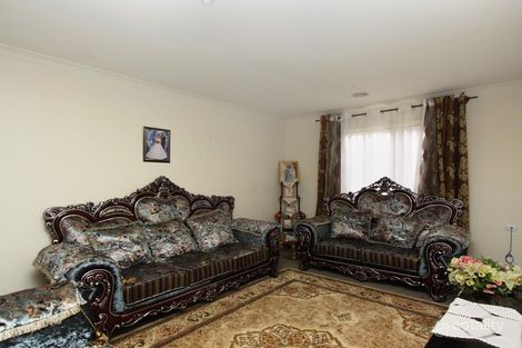 Property photo of 7 Stallion Court Truganina VIC 3029