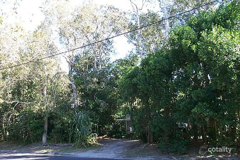 8 Jones Pde, Coolum Beach, QLD 4573