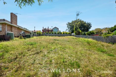 2 Mercer Pde, Newtown, VIC 3220