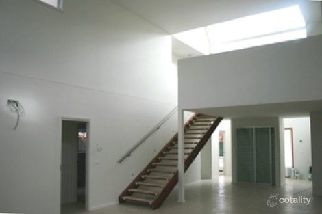 Property photo of 10 Weston Street Yarralumla ACT 2600