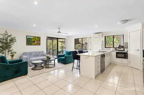 35 Diamantina Cct, Pacific Pines, QLD 4211