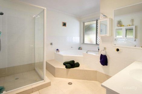 11 Bovingdon St, Thorneside, QLD 4158