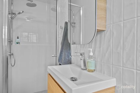 Property photo of 4/11 Alice Street Alexandra Headland QLD 4572
