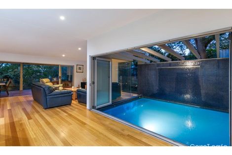 Property photo of 56 Seventh Avenue St Lucia QLD 4067