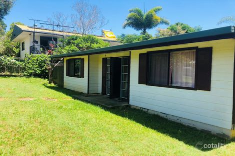 27 Curlew St, Macleay Island, QLD 4184