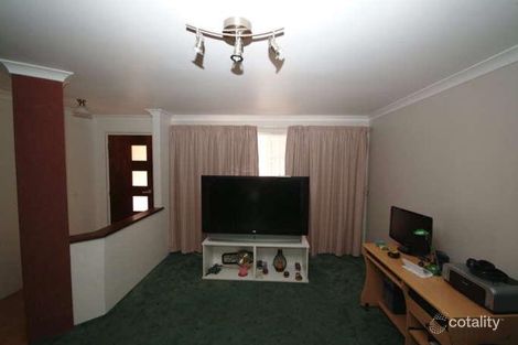 Property photo of 3 Takura Close Greenfields WA 6210