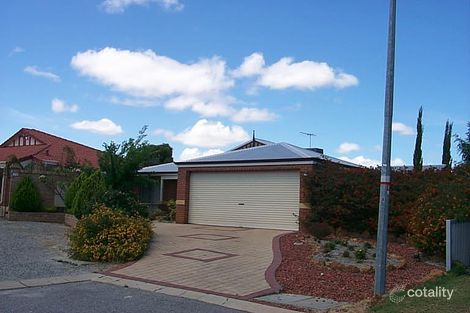 24 Moonlight Ct, Huntingdale, WA 6110