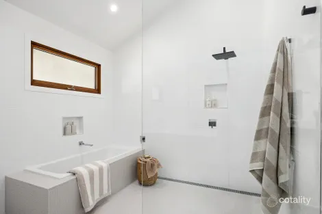 Property photo of 9 Larapinta Drive Wyee Point NSW 2259