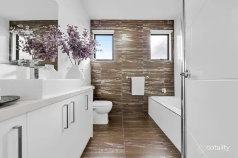 Property photo of 3/4 Olympic Avenue Springvale South VIC 3172