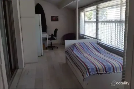 Property photo of 19 Allard Street Redhead NSW 2290