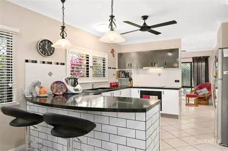 Property photo of 5 Beck Close Bentley Park QLD 4869