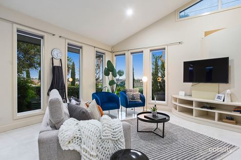 Property photo of 4 Valley Lake Boulevard Keilor East VIC 3033