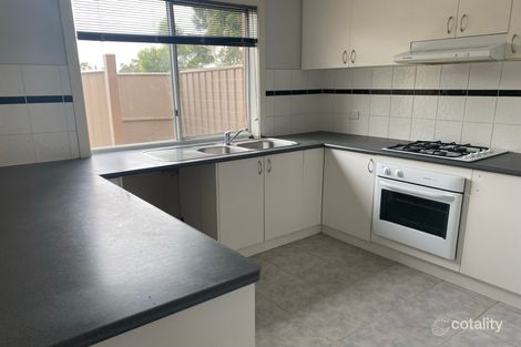 Property photo of 5/30 The Parkway Caroline Springs VIC 3023