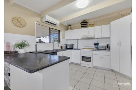 Property photo of 26 Downing Street Ooralea QLD 4740