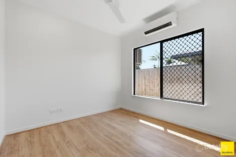 Property photo of 25 Thooleer Vista Trinity Park QLD 4879