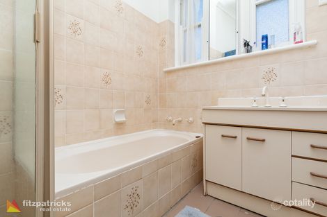 Property photo of 37 Ashmont Avenue Ashmont NSW 2650