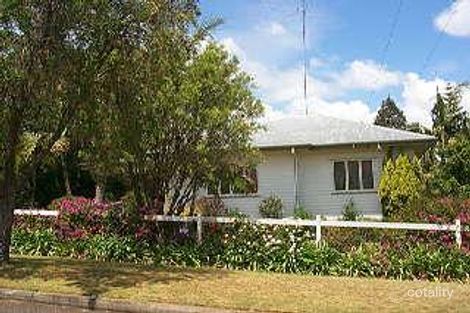 6 Murray St, North Toowoomba, QLD 4350