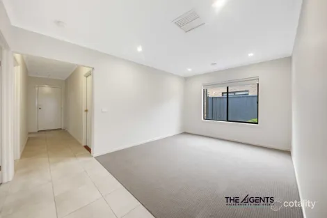 Property photo of 4 Lovicks Road Weir Views VIC 3338