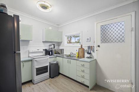 Property photo of 53 Coraldeen Avenue Gorokan NSW 2263