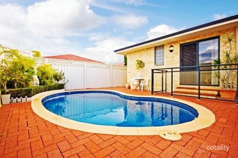 6 Sumich Gdns, Coogee, WA 6166