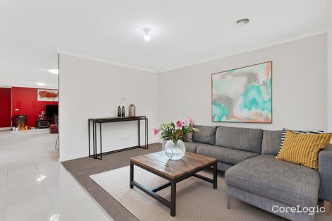 Property photo of 10 Sugar Gum Court Narre Warren South VIC 3805