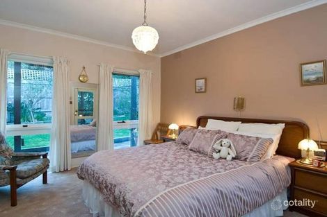 Property photo of 16 Shute Avenue Berwick VIC 3806