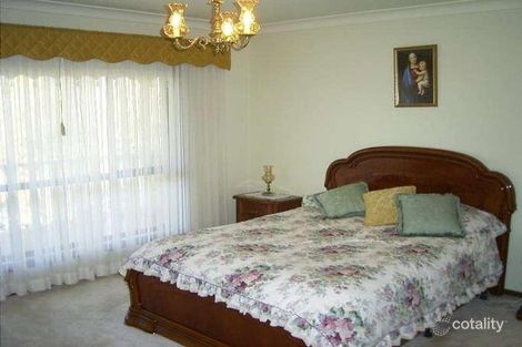 Property photo of 44 Lawford Crescent Griffith NSW 2680