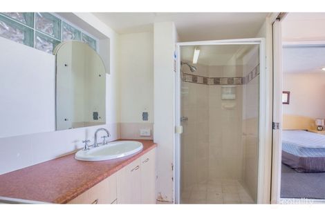 73/106-108 Marine Pde, Southport, QLD 4215