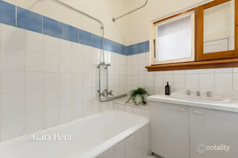 Property photo of 9 Mulgrave Street Elsternwick VIC 3185