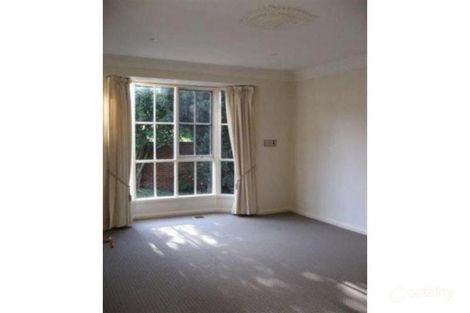 Property photo of 1/10 Boorool Road Kew East VIC 3102