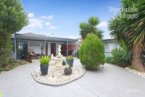 Property photo of 56 Huddersfield Road Deer Park VIC 3023