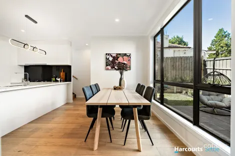 Property photo of 10 Murphy Street Chadstone VIC 3148