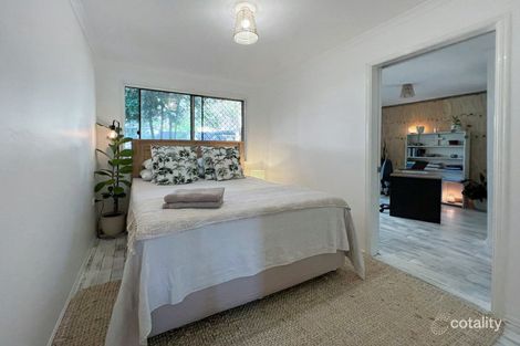 Property photo of 9 Aruma Street Macleay Island QLD 4184