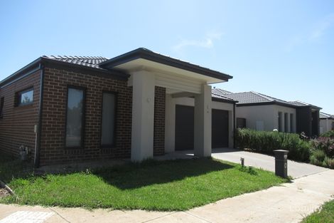 Property photo of 42 Landing Avenue Doreen VIC 3754