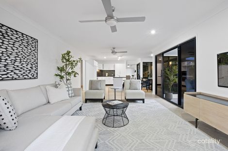 Property photo of 58 Crestwood Drive Molendinar QLD 4214