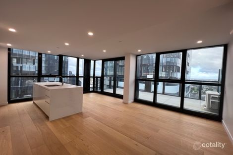 Property photo of 2/2-4 Whitehorse Road Blackburn VIC 3130