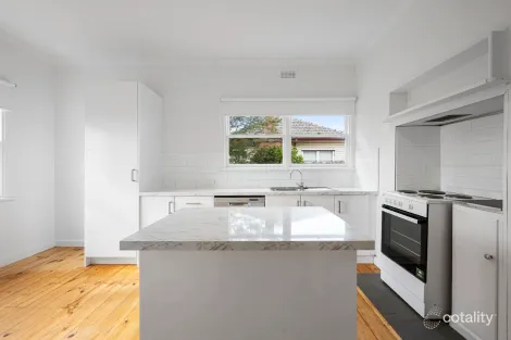 Property photo of 9 Williams Street Wendouree VIC 3355
