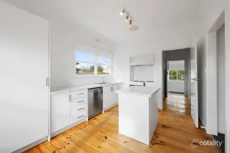 Property photo of 9 Williams Street Wendouree VIC 3355