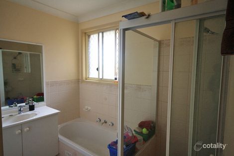 Property photo of 6 Anne Way Macquarie Fields NSW 2564