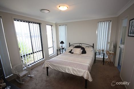 Property photo of 14 Styles Crescent Minto NSW 2566