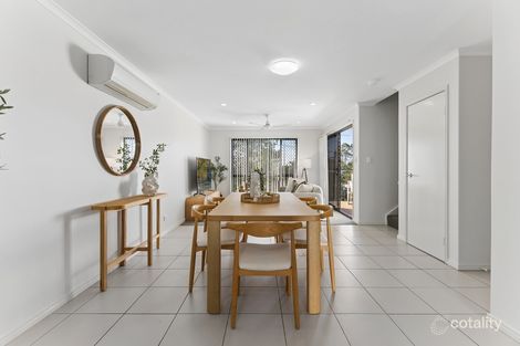 Property photo of 4/61 Queens Road Everton Hills QLD 4053