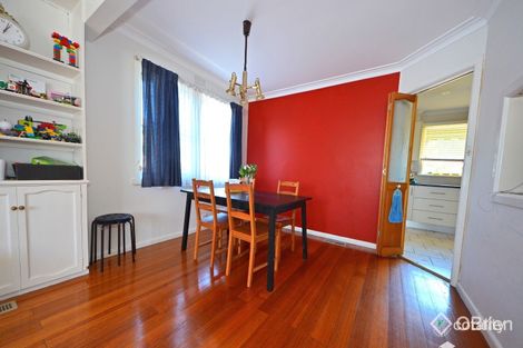 Property photo of 9 Crocus Crescent Glen Waverley VIC 3150