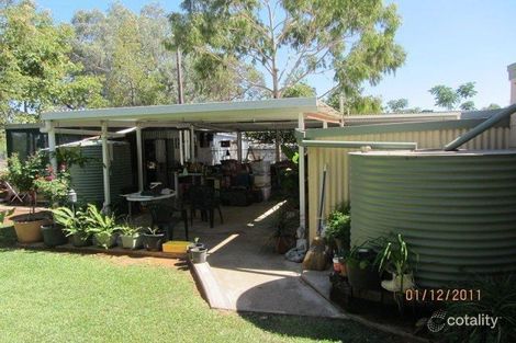 16 Bloxham St, Louth, NSW 2840