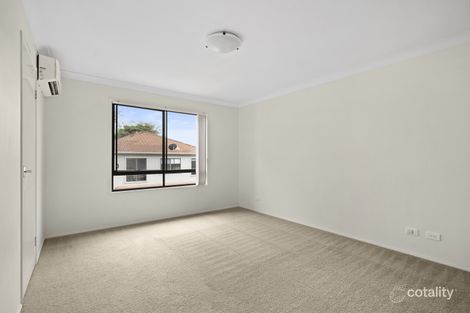 Property photo of 4/120 Pohlman Street Southport QLD 4215